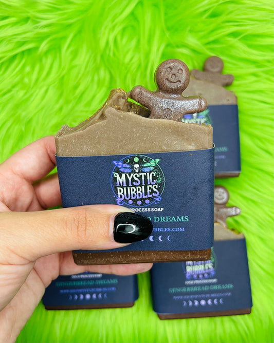 GINGERBREAD DREAMS 🍫