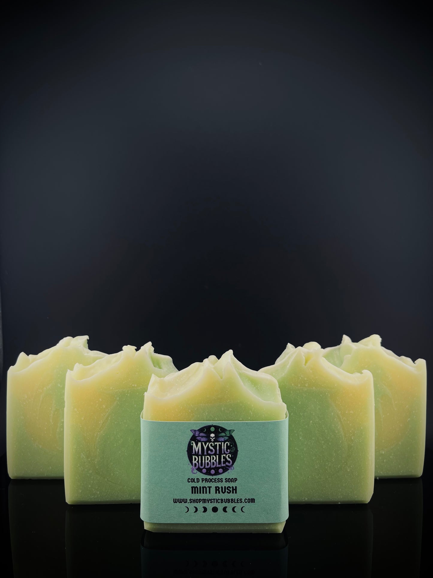 MINT RUSH- Menthol Crystals, Peppermint Essential Oil and Eucalyptus Essential Oil.
